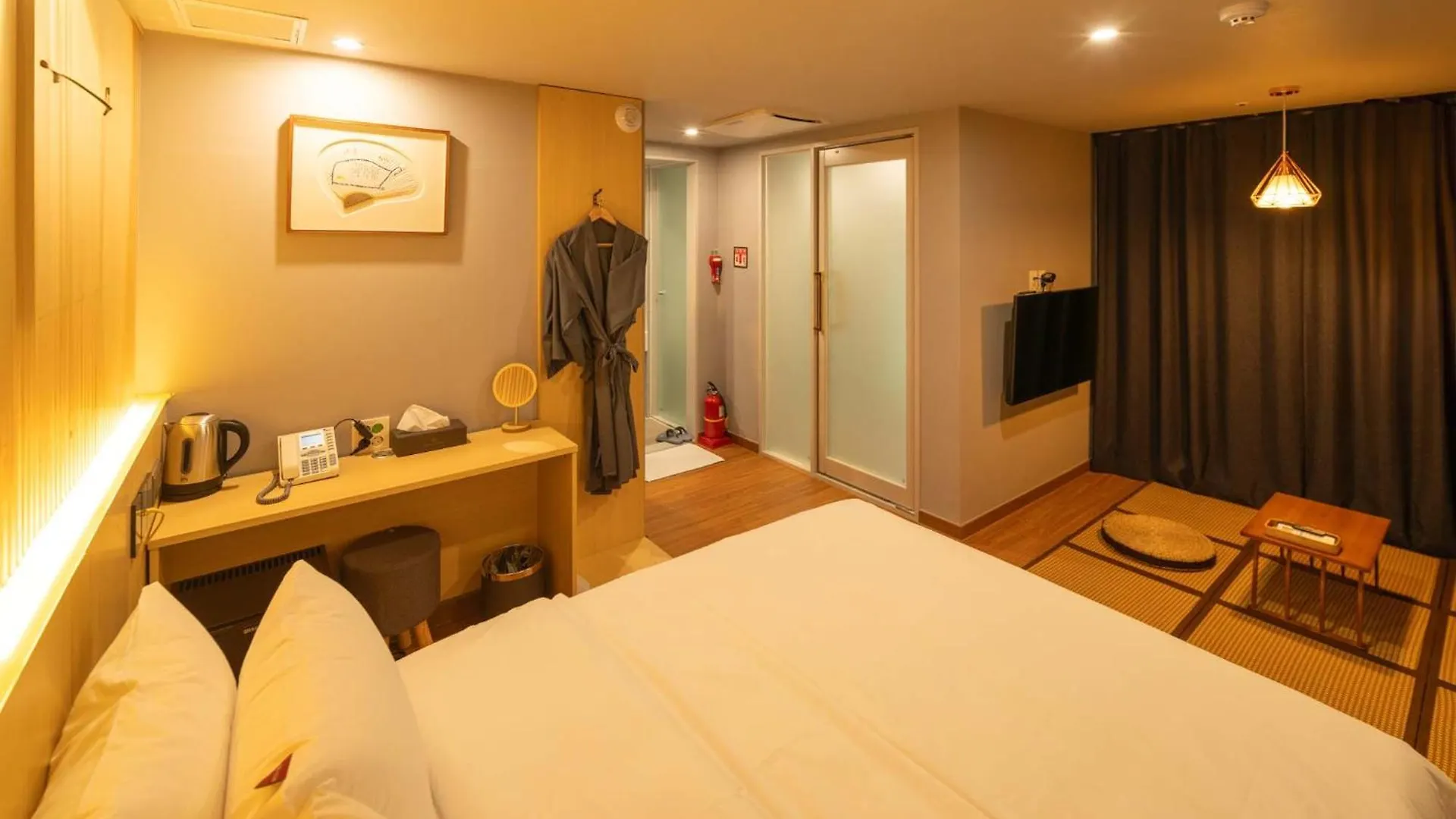 Shinchon Maven Hotel Séoul